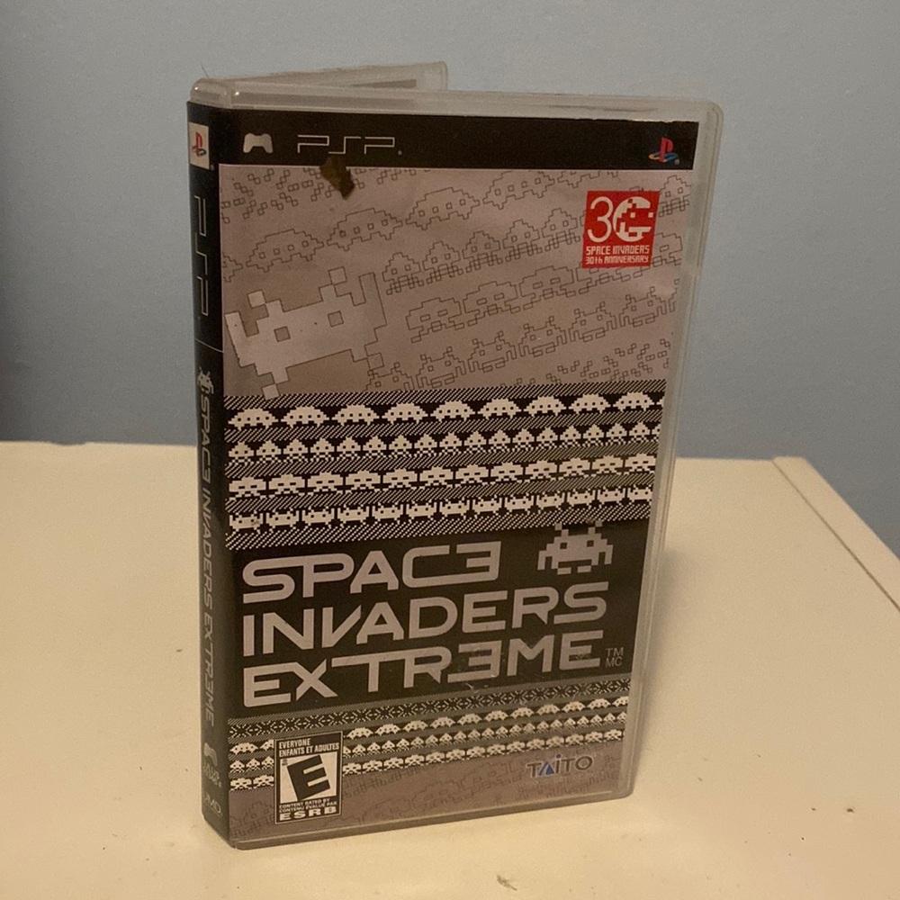 PSP PlayStation Space Invader Extreme Video Game